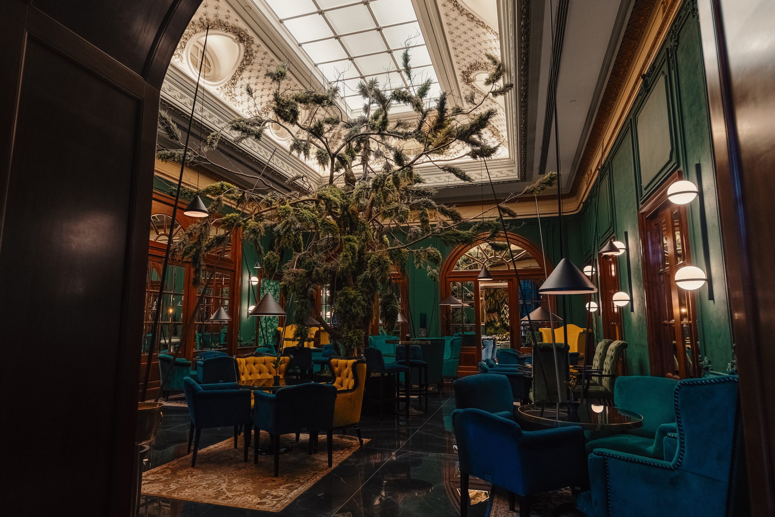 Mirror Bar in Bratislava